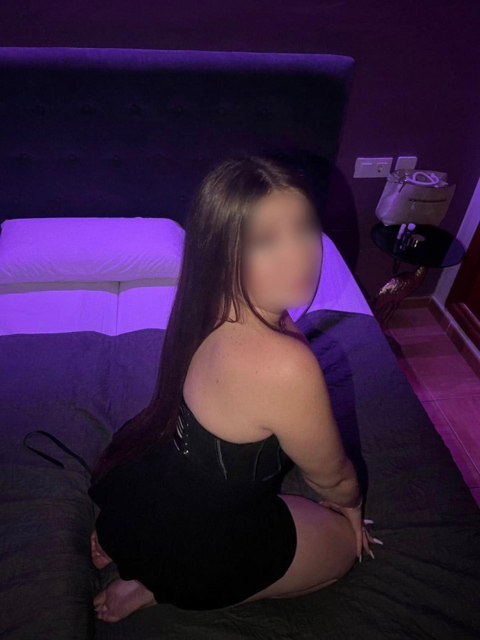 Anita, española con ganas de pasarlo bien