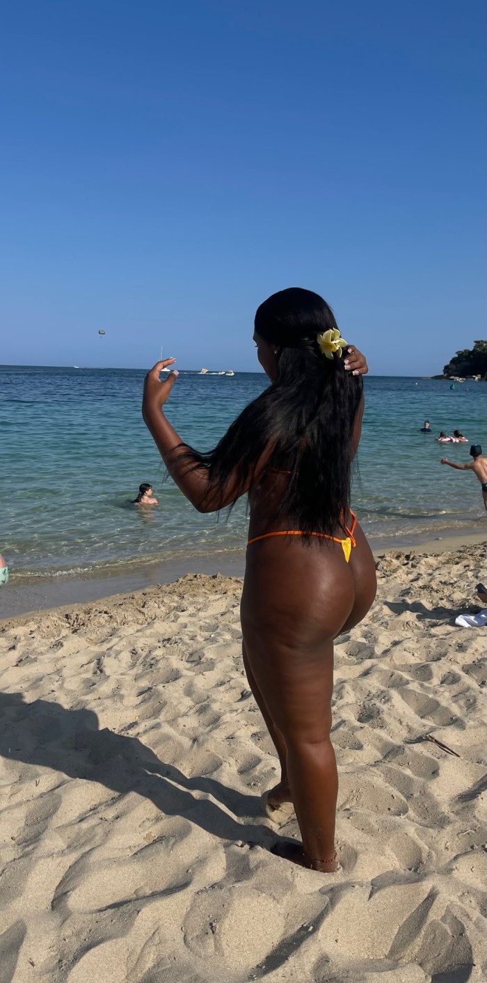 NENA COLOMBIANA SÚPER GUARRA FIESTERA