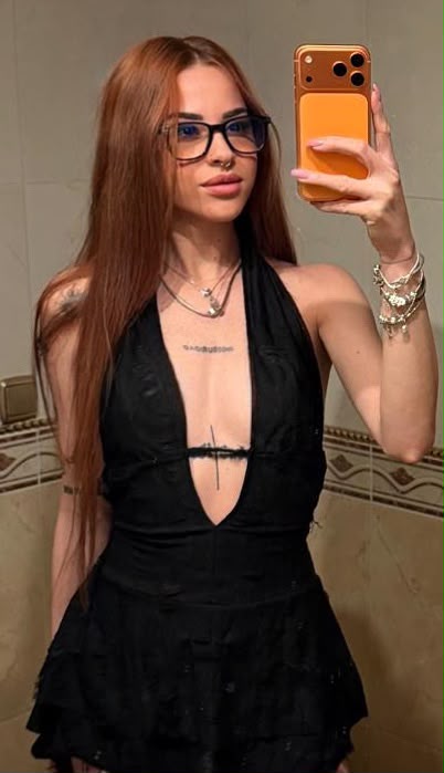 ‭EMI 26 AÑOS, CHICA CUBANA PRECIOSA‬MUY COMPLETA
