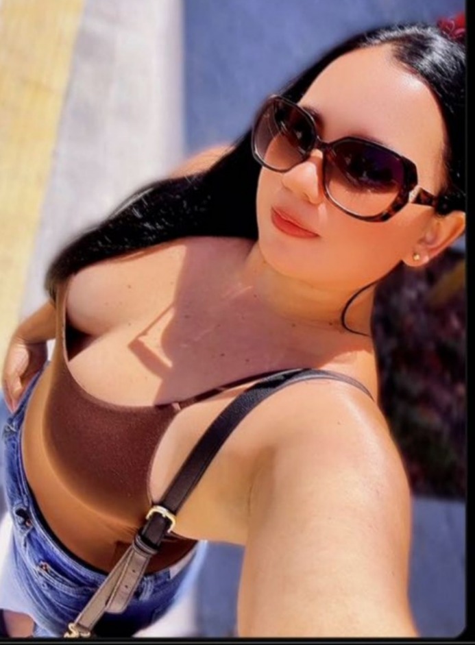 ARDIENTE SENSUAL APASIONADA BOMBA DE SEXO