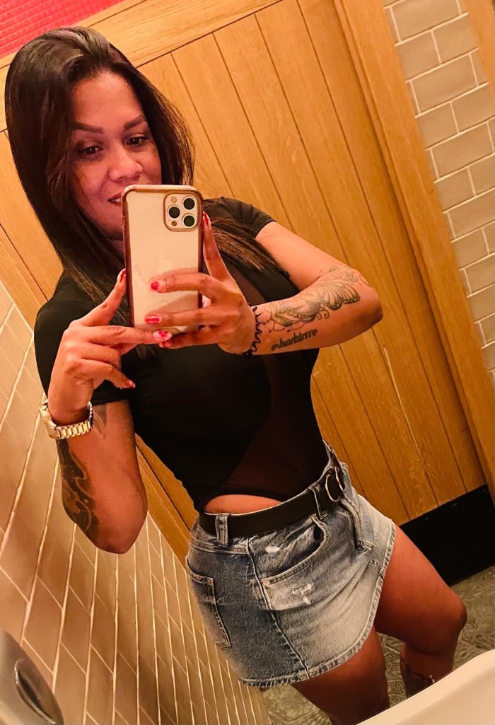 MÁQUINA SEXUAL, COLOMBIANA FIESTERA Y ARRECHA