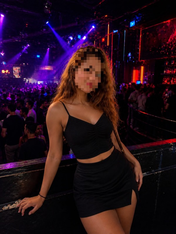 SOLO MAMADAS HAST EL FINAL 50€ ZARAGOZA