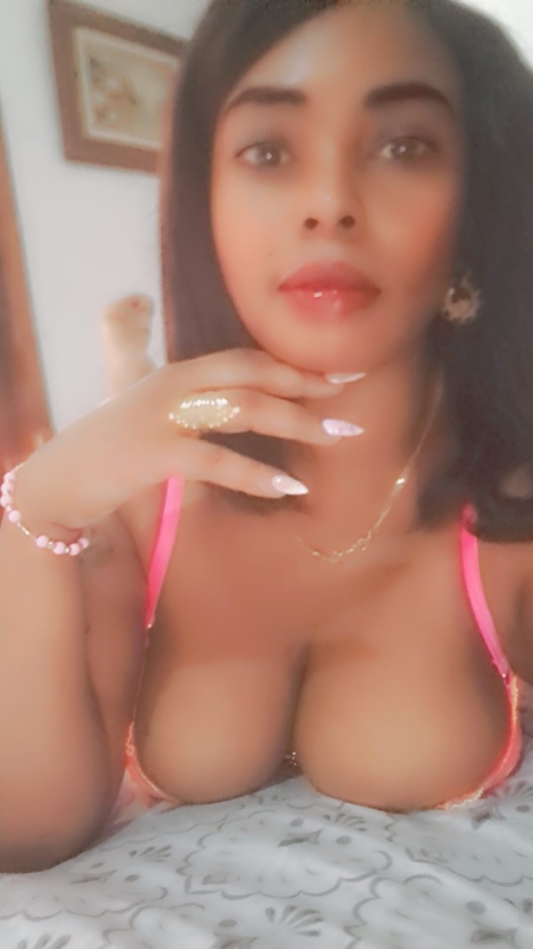 ARDIENTE CACHONDA SENSUAL APASIONADA EN ISLA CHICA