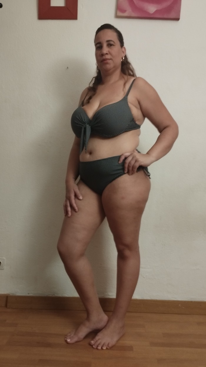 Yary Dominicana madurita guapa francesa hasta el f