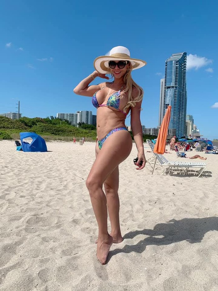 TRANS femenina viciosa, Videollamada Nos masturbac