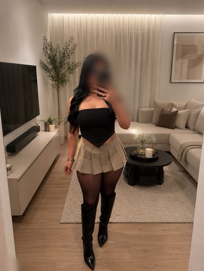 COLOMBIANA FIESTERA Y CON GANAS DE PECAR 24/7