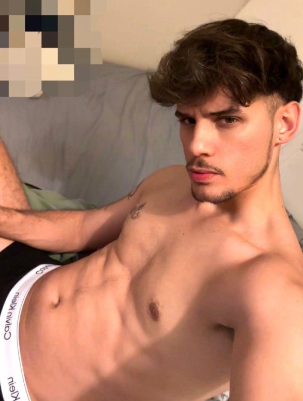 BRASILEÑO POLLON LISTO PARA LLENARTE DE PLACER XXL