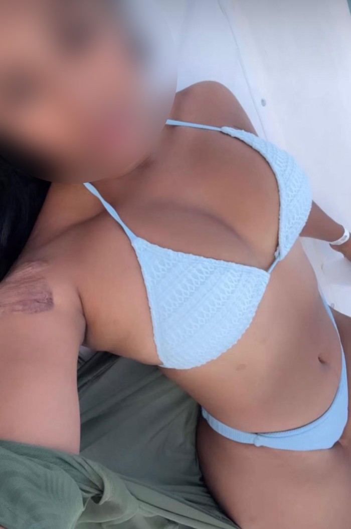 NOVEDAD ANGIE EN PORTONOVO! FIESTERA MORBOSA CARIÑOSA Y DISCRETA