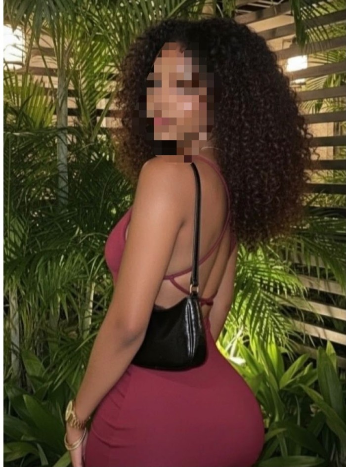 MULATA IMPLICADA, SEXY Y ARDIENTE EN AGUADULCE