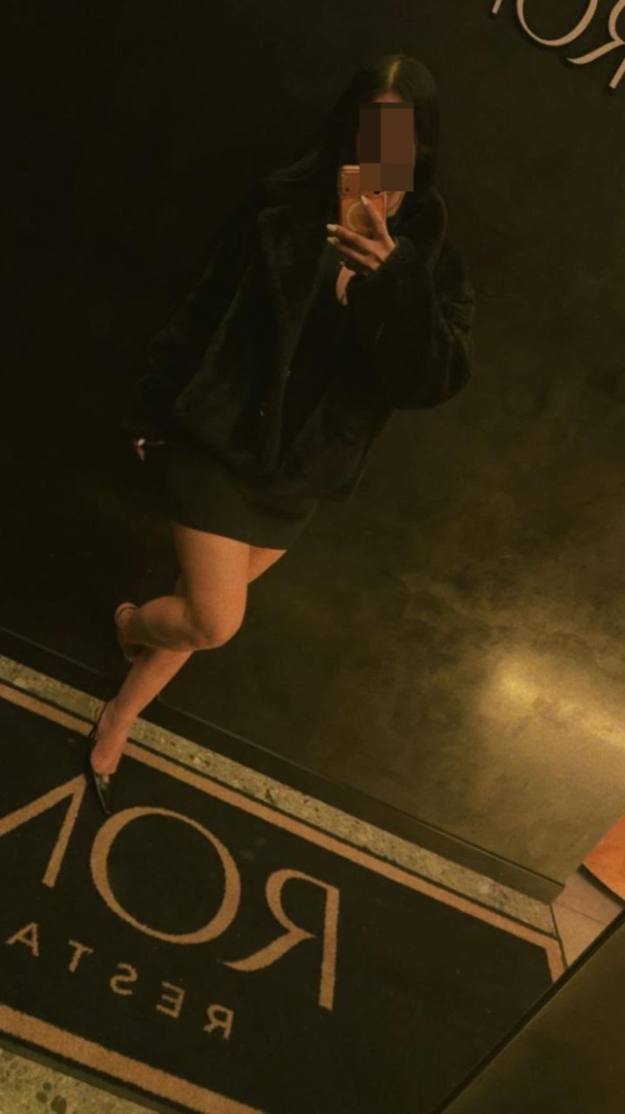 ARDIENTE SENSUA CACHONDA DESEOSA DE SEXO