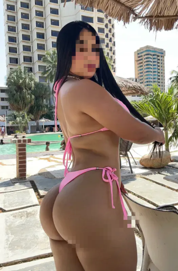 Camila morena fiesteras nueva en la zona