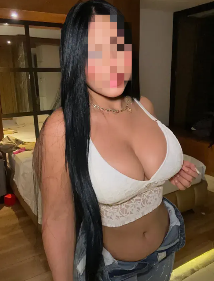 Camila morena fiesteras nueva en la zona