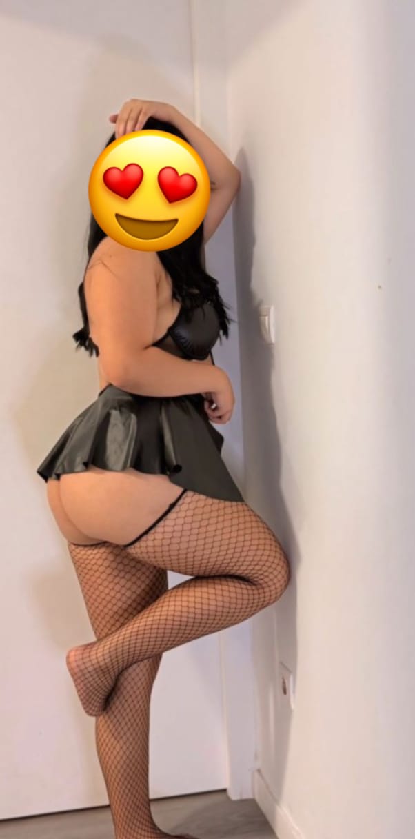MUJER DESEOSA DE SEXO SIN LIMITES AL PLACER