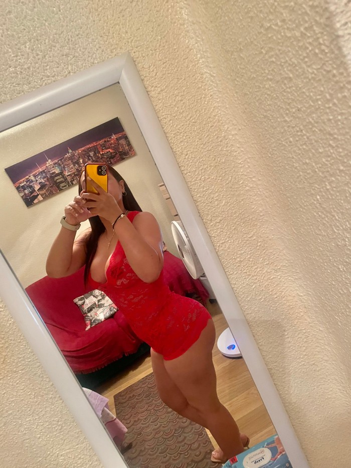 Novedad.. Hermosa latina