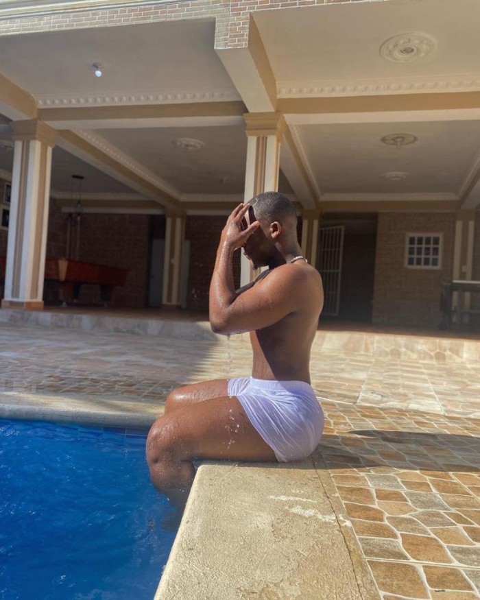 SOLO PARA CHICOS DISPONIBLE EN BADALONA