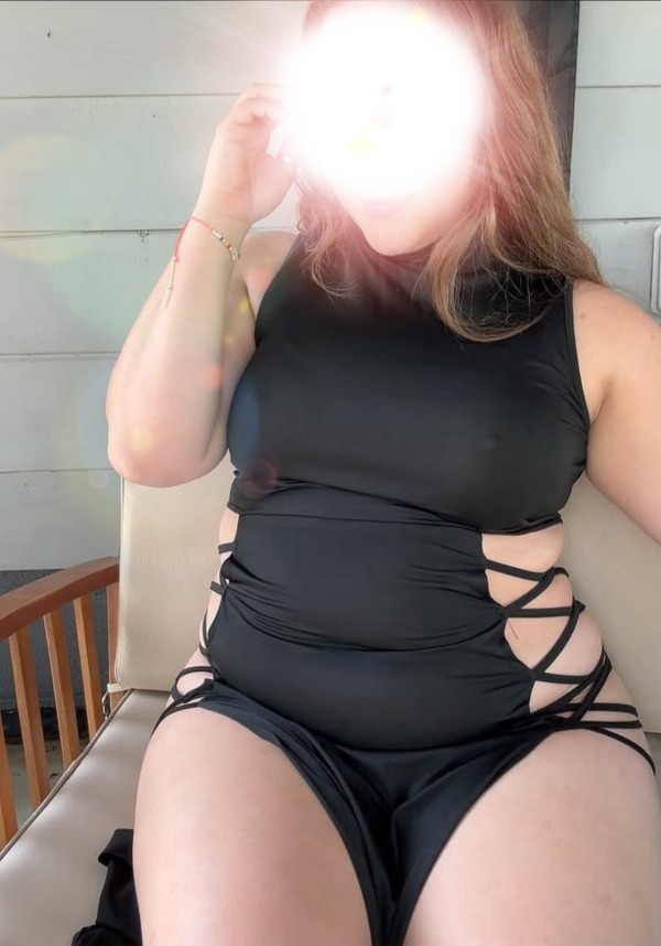 HERMOSA SENSUAL ARDIENTE BOMBA DE SEXO