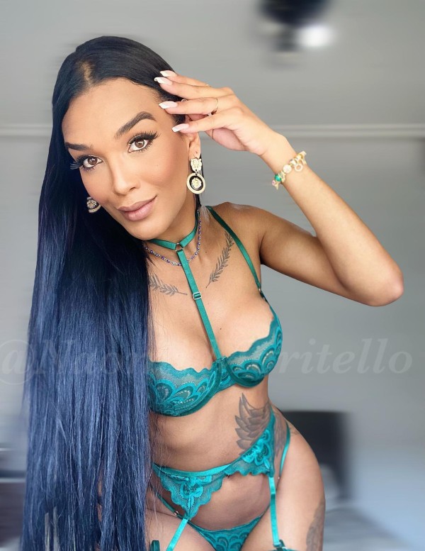 NOVEDAD BELLA MORENA TRANS VICIOSA A TOP 24H