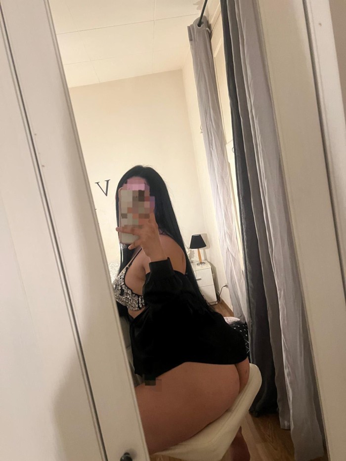 CALIENTE Y CACHONDA, NUEVA BRASILEÑA HERMOSA EN TERRASSA