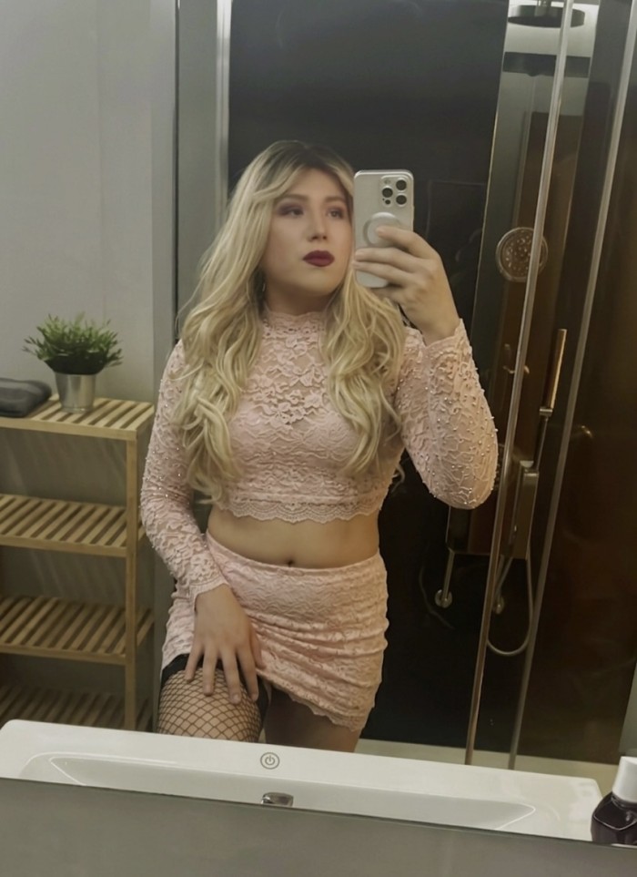 QUIERES UNA POLLA GRANDE Y GORDA? AQUÍ LA TIENES