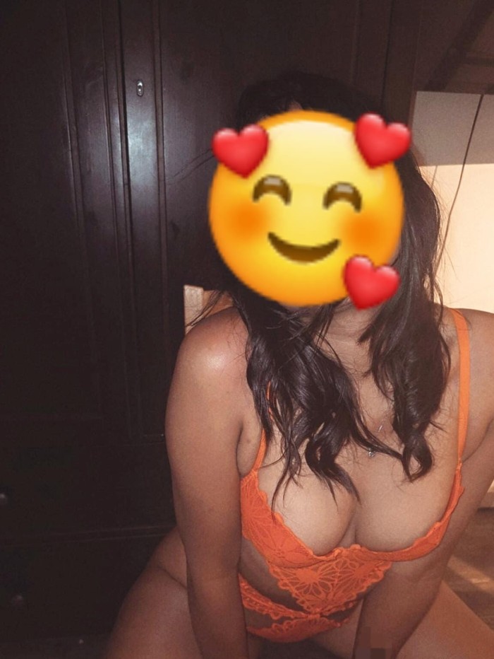 Salomé dominante y sumisa ninfómana