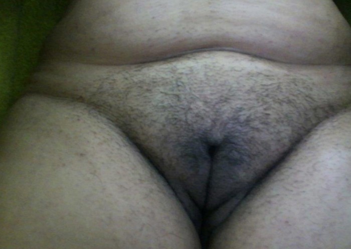 Mujer madura gordita sexi ven desconecta relajante