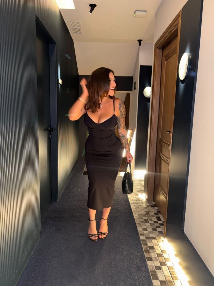 SARA VENEZOLANA DISCRETA Y ELEGANTE 24H FIESTERA