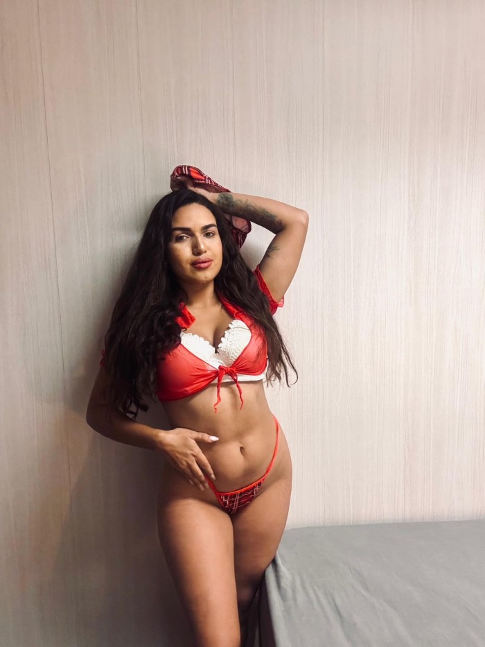 ARDIENTE SENSUAL APASIONADA DESEOSA DE SEXO