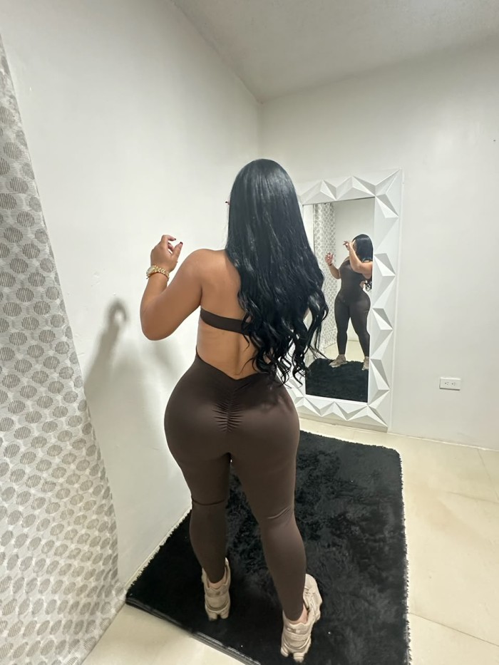 HERMOSA SENSUAL ARDIENTE DESEOSA DE SEXO