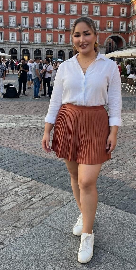 NOVEDAD EN VILLAGARCIA   elegancia y  tentación