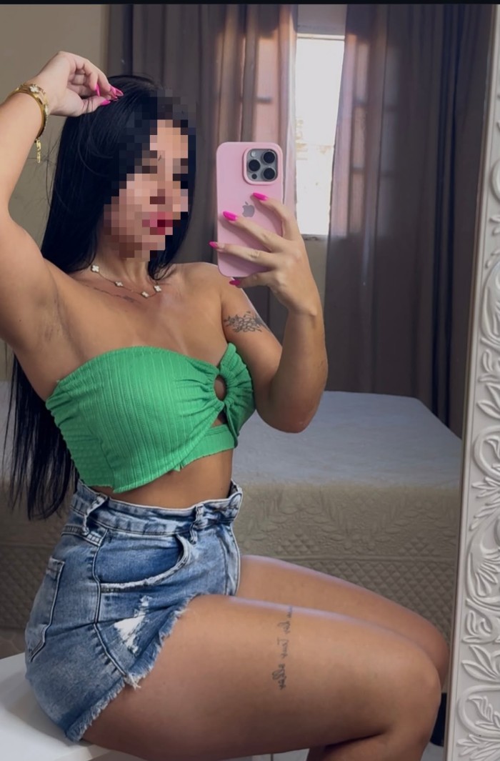 LA MEJOR MAMADA IMPLICADA FIESTERA