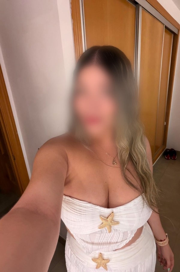 Lola, venezolana joven novedad desde 15 euros!