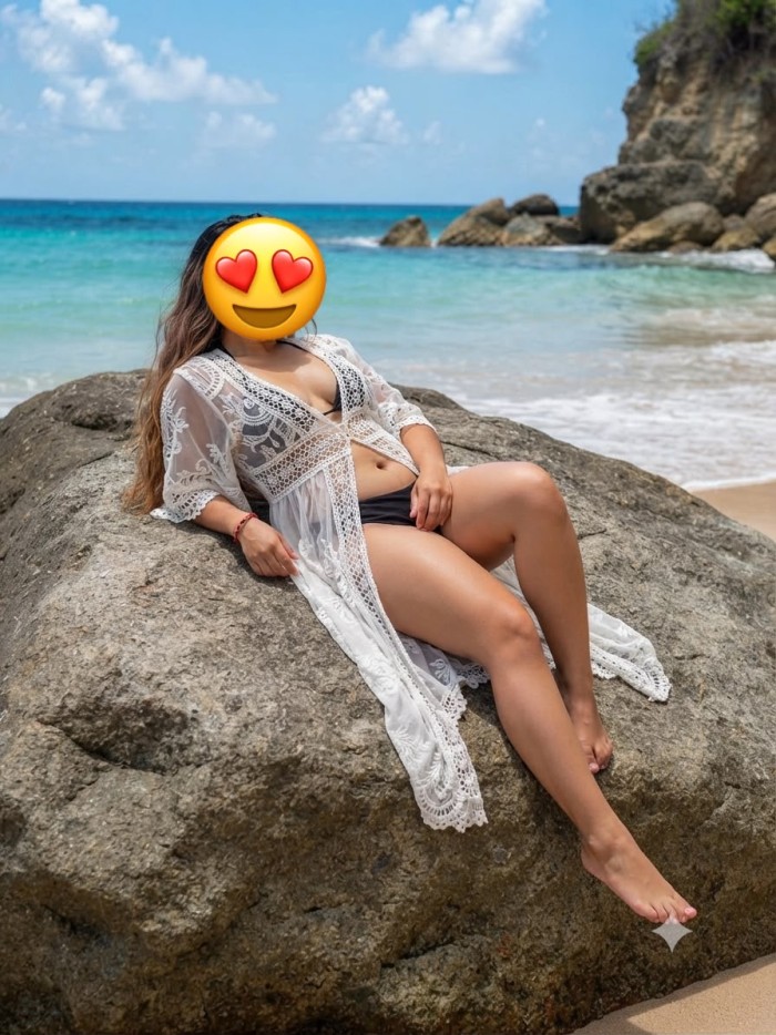 morenita con culote caliente y fiestera