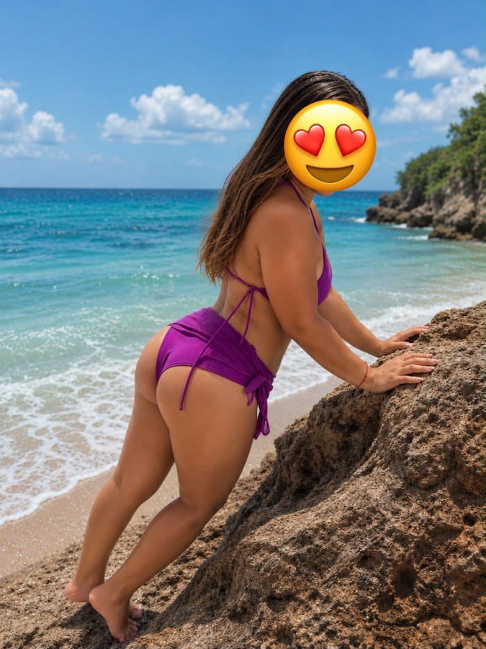morenita con culote caliente y fiestera