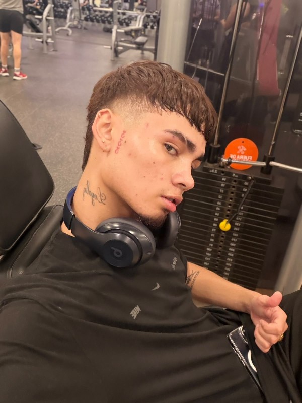 SEXY JOVENCITO DOMINICH LATINO