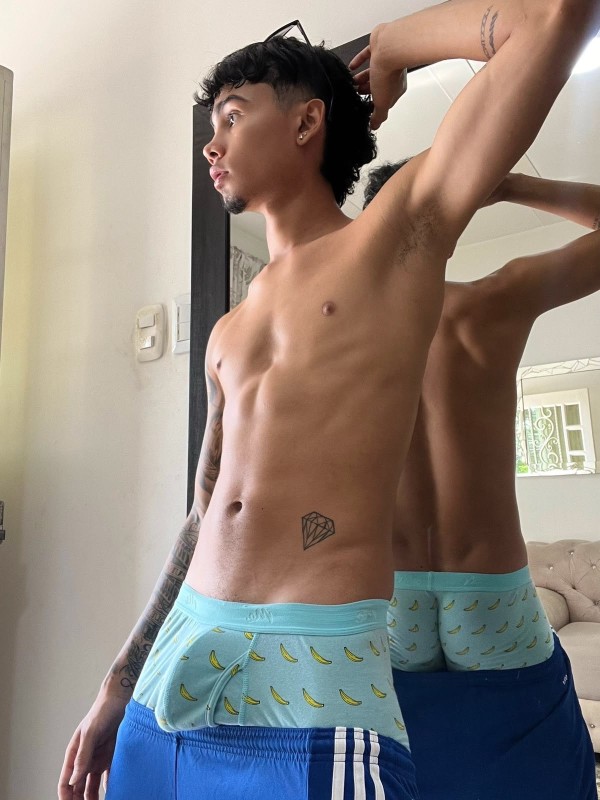 SEXY JOVENCITO DOMINICH LATINO