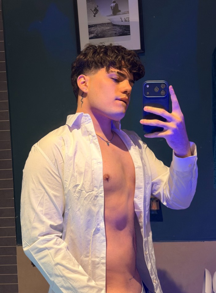 Joven latino