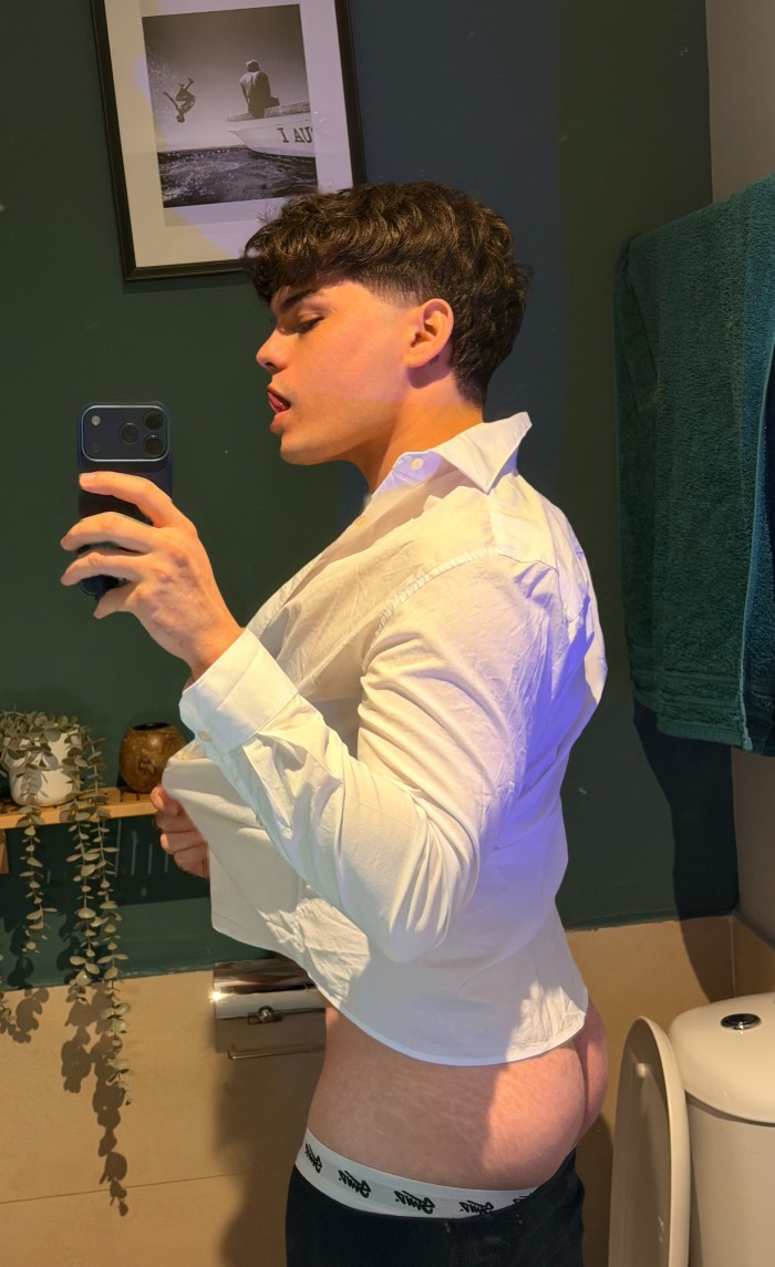 Joven latino