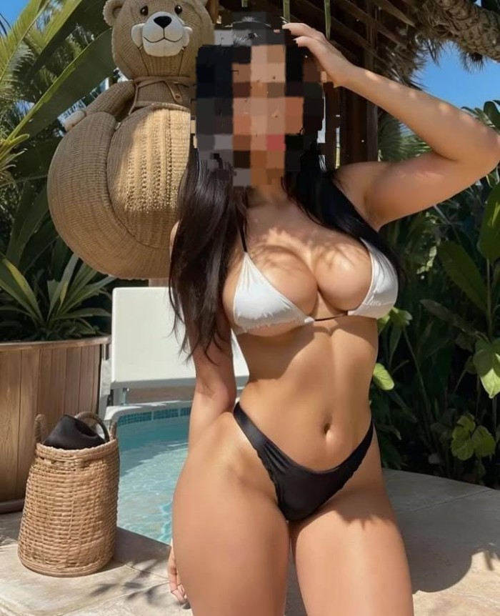 TODA UNA DIOSA EN LA CAMA RECIEN LLEGADA