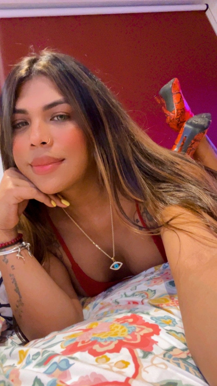 Bomba sexy caliente latina guapísima top onlyfans