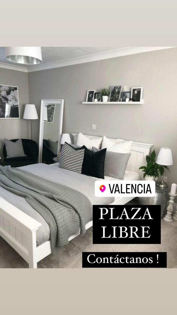 PLAZA LIBRE PARA TI BELLA CHICA CON GANAS DE DINEN