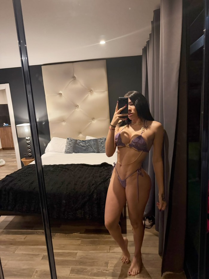 COLOMBIANA NOVEDAD EN LA ZONA SENSUAL ARDIENTE