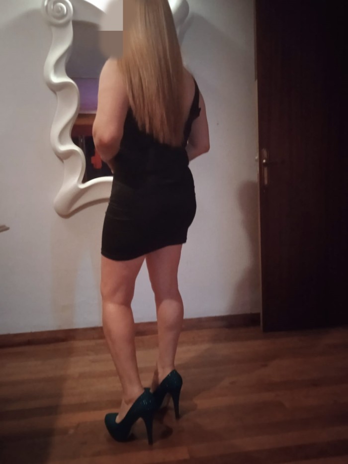 MADURITA COMPLACIENTE EN AVILÉS
