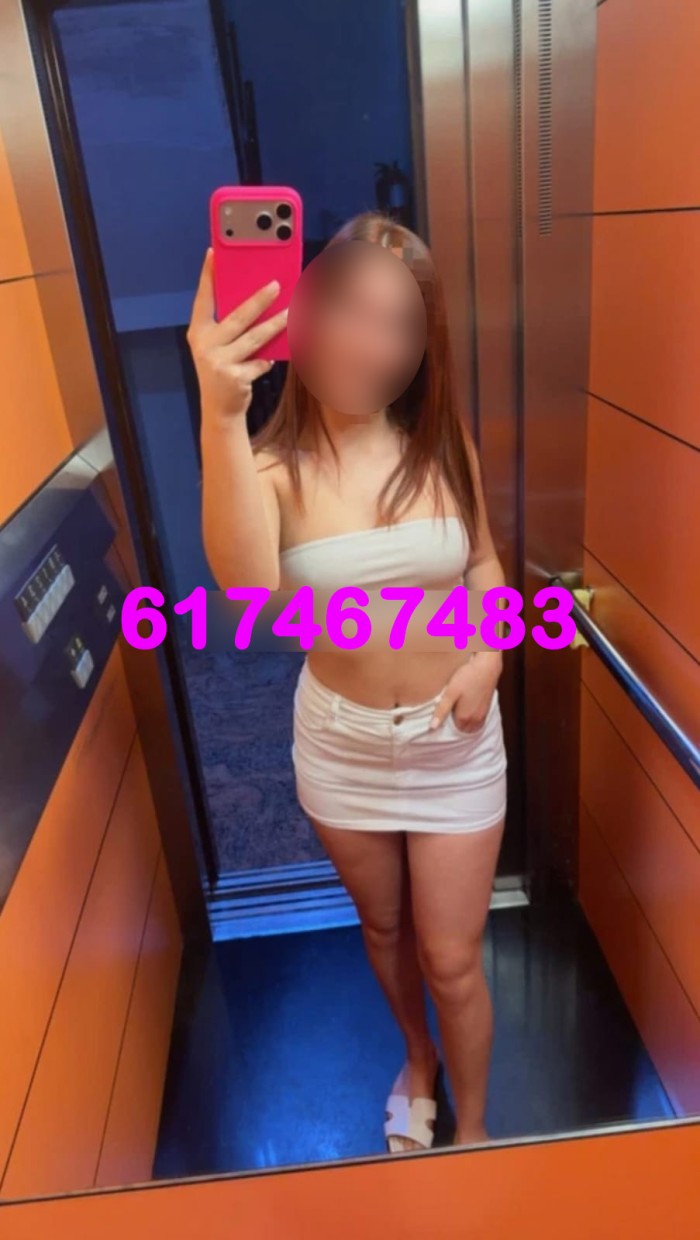 WENDY MADURITA ! UNA RUBIA GUAPA MUY ARDIENTE 24H EN ALCAZAR DE SAN JUAN