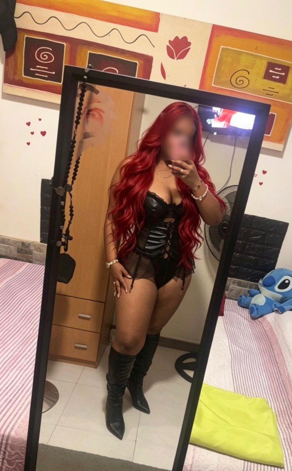 Jovencita cachonda disponible las 24HORAS