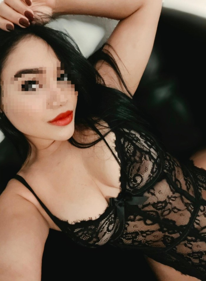 603914154 Saray DIOSA TRAVIESA Y JUGUETONA