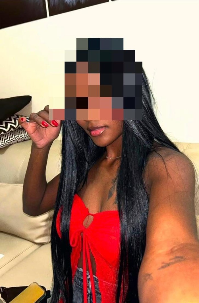 jovencita traviesa fiestera seré su putita tragona