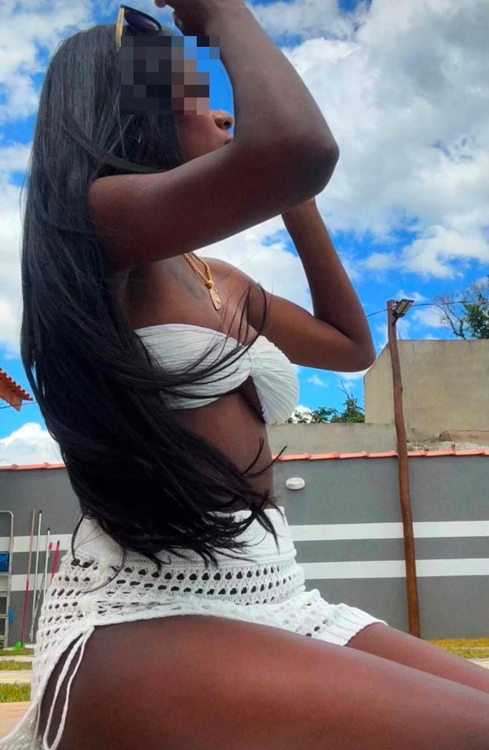 jovencita traviesa fiestera seré su putita tragona