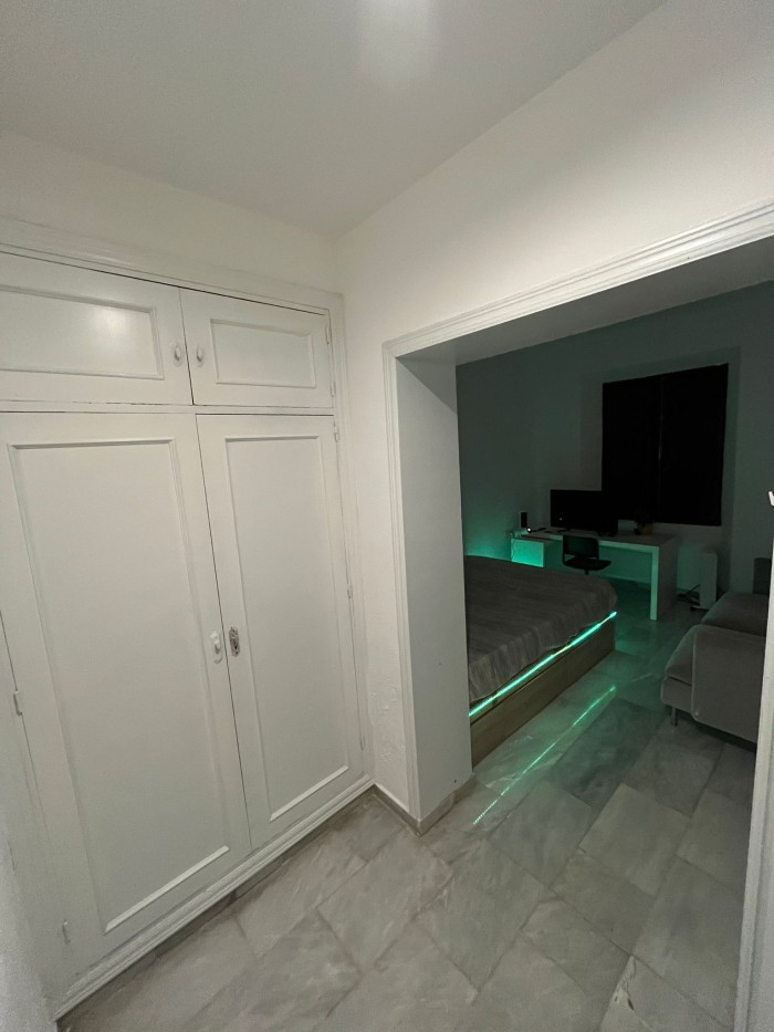 OPORTUNIDAD: SE ALQUILAN HABITACIONES EN GRANADA