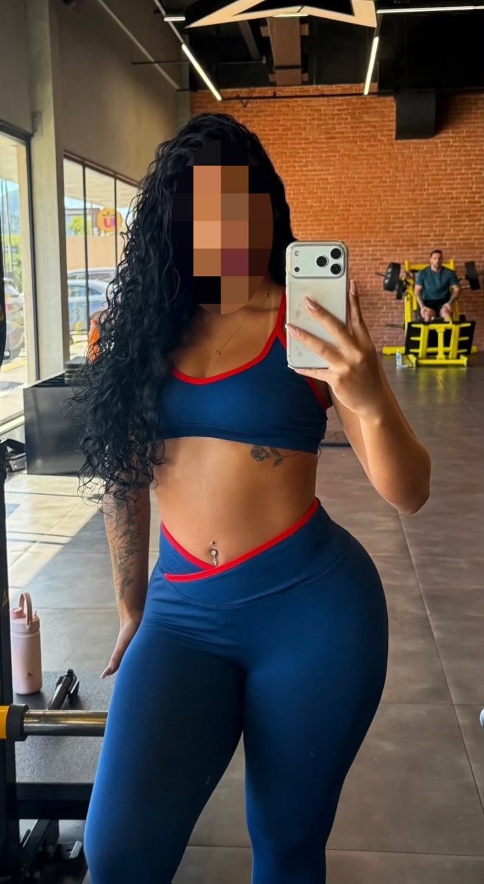 RECIÉN LLEGADA VENEZOLANA FIESTERA EN BILBAO 24H