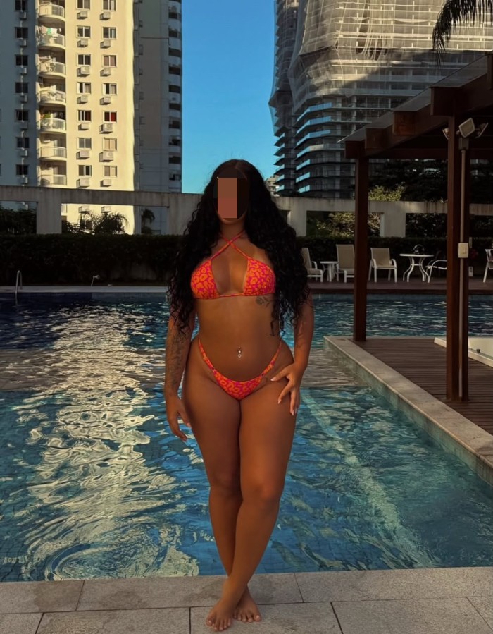 RECIÉN LLEGADA VENEZOLANA FIESTERA EN BILBAO 24H